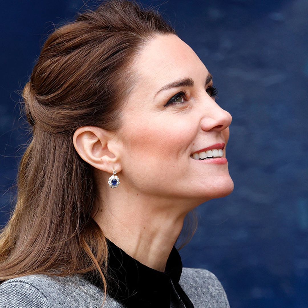 Kate Middleton wears high street skinny jeans in new children's project