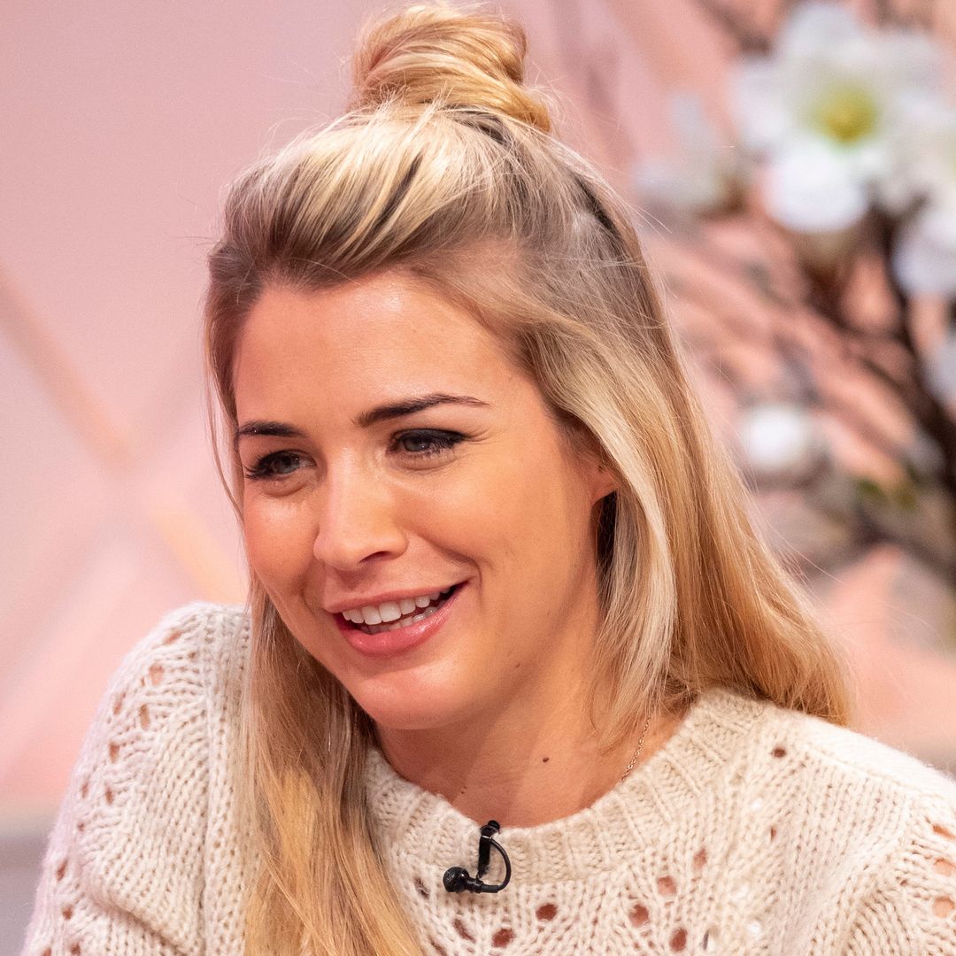 Gemma Atkinson wows with glam hair makeover and stunning pencil skirt