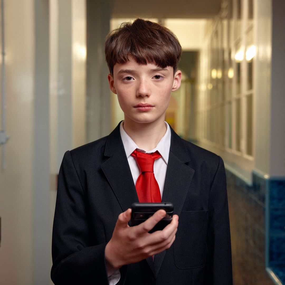 Alarming rise in teenage boys' exposure to misogynistic content: What parents can do