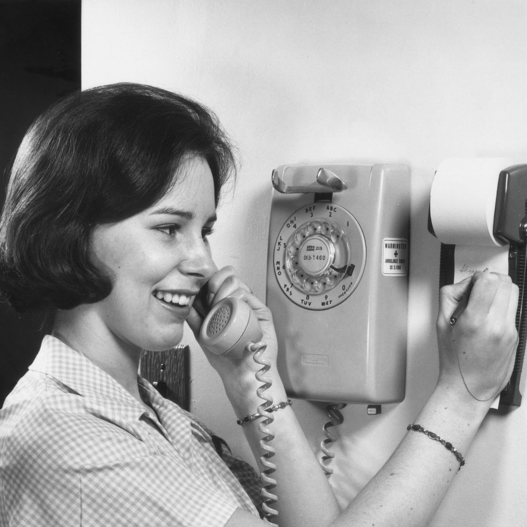 10 household items only children from the 60s will remember