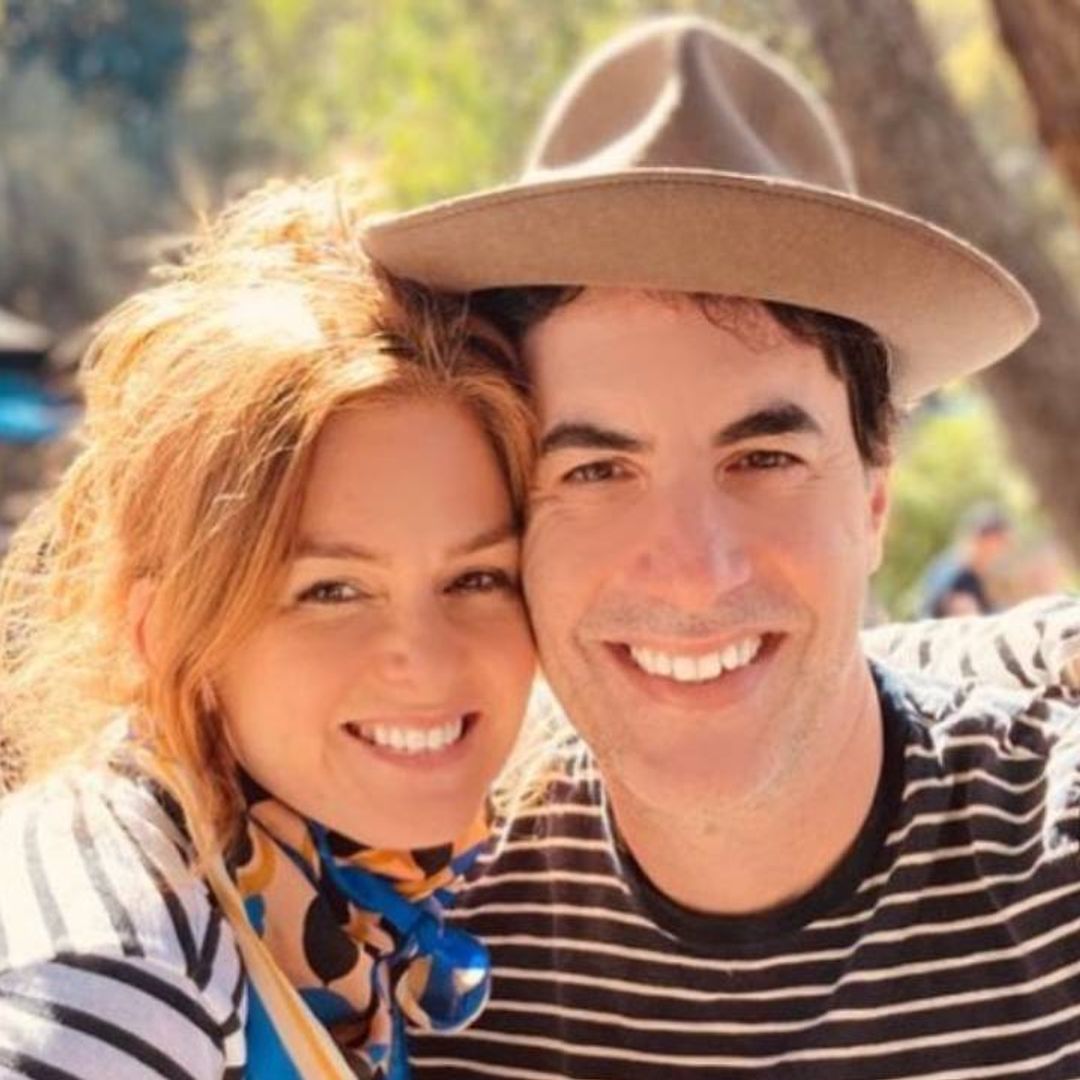 Isla Fisher's exceptionally rare family photo sends fans into a tailspin