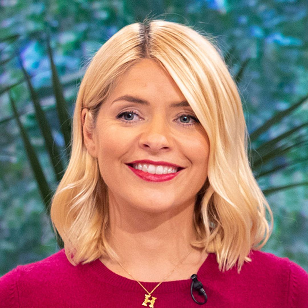 Holly Willoughby's fans are obsessed with her cute cropped trousers and so are we!