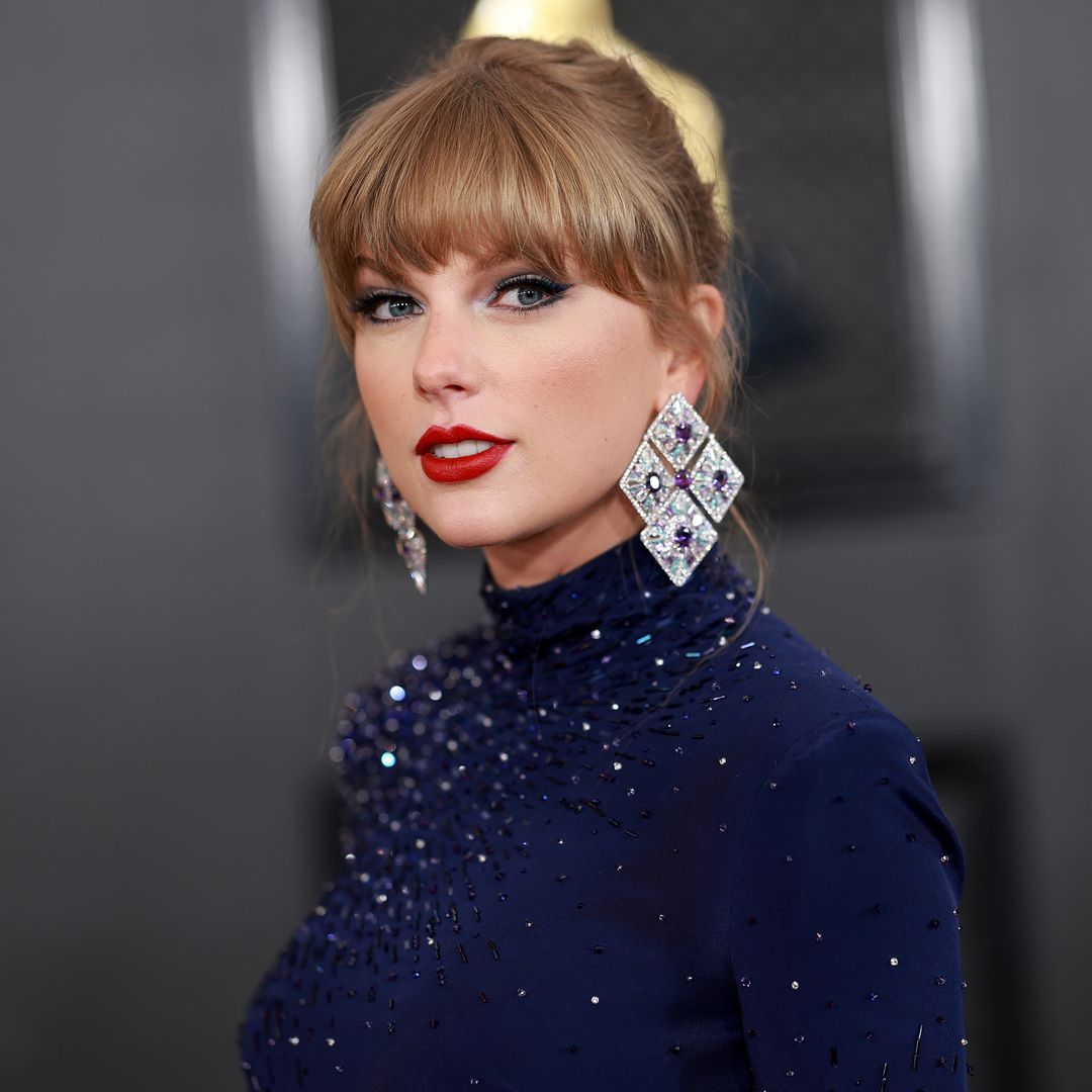 Taylor Swift just wore 2023’s chicest denim trend