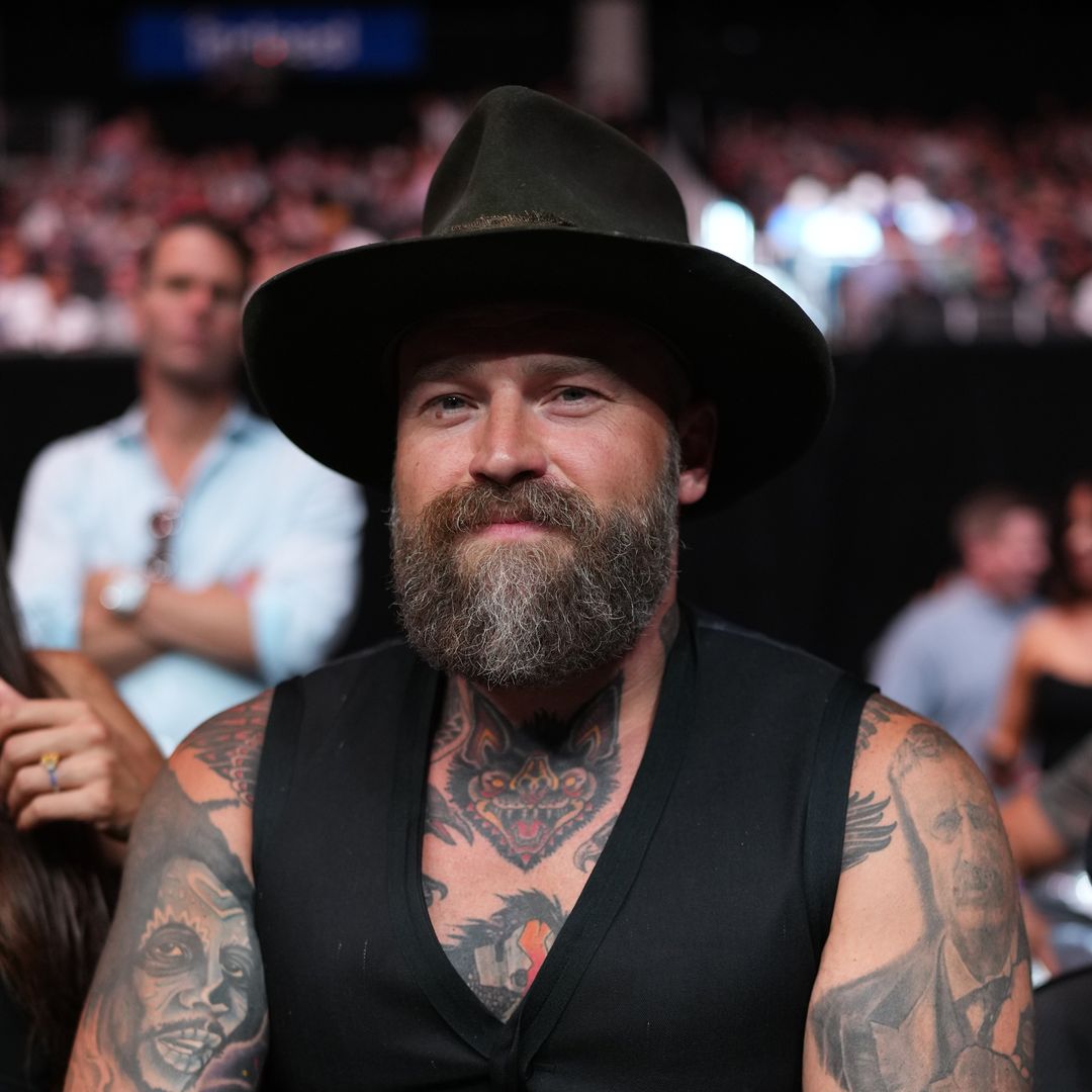 Zac Brown Band singer looks so ripped after unrecognizable weight loss transformation – photos