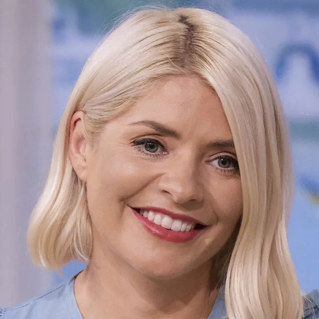 Holly Willoughby looks too beautiful for words in her flirty, ruffled mini dress