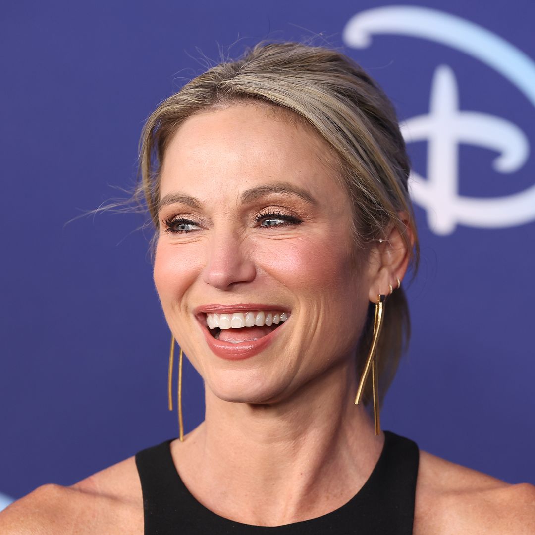 Amy Robach, 50, looks phenomenal in age-defying selfie ahead of relationship milestone with T.J. Holmes