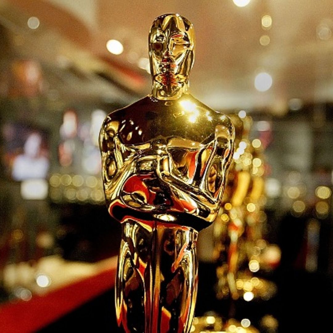 Oscars 2015: Silver screen starlets sizzle in scarlet