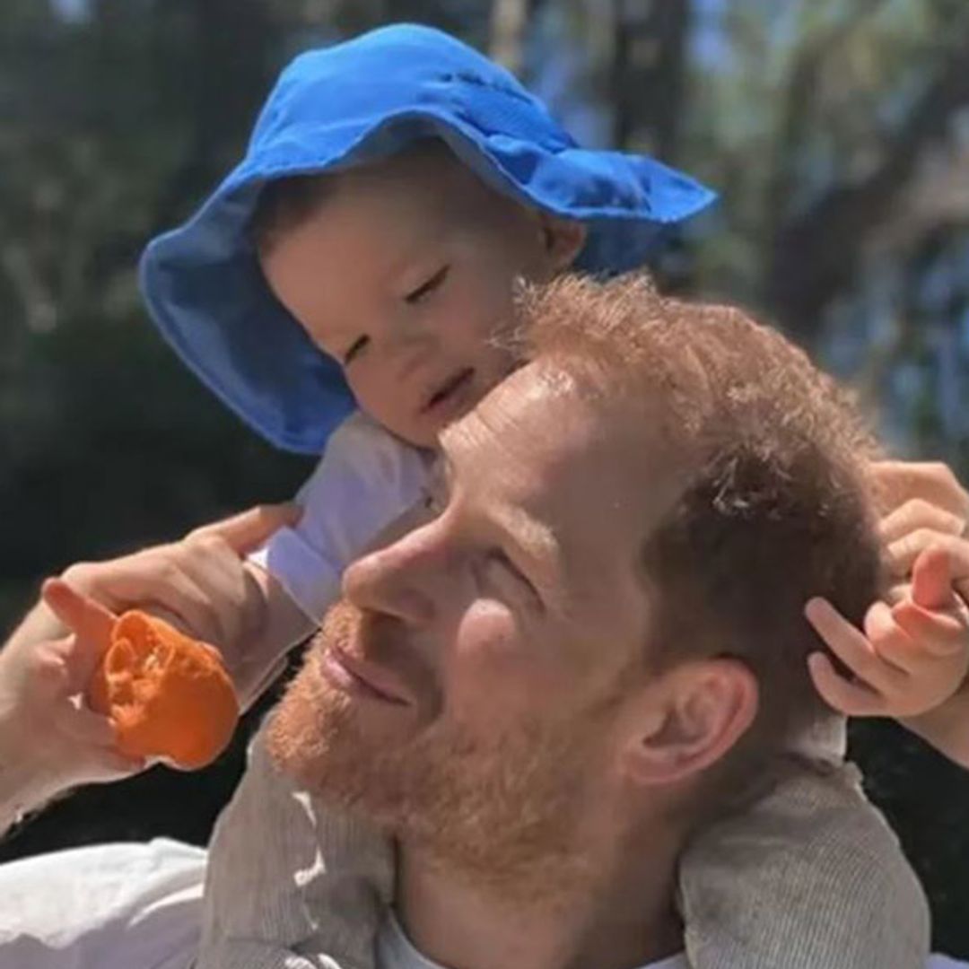 7 incredibly sweet images of royal dads carrying their kids on their shoulders
