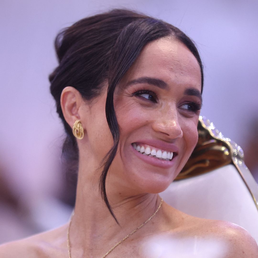 Meghan Markle surprises by wearing Princess Diana's unseen necklace in poignant first
