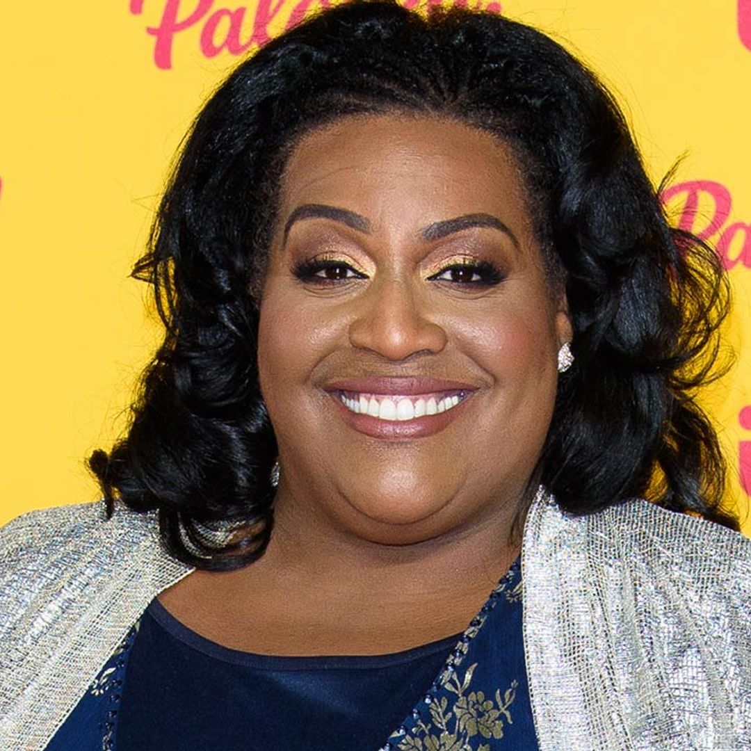 Alison Hammond turns heads in sensational swimwear selfie - and Holly Willoughby approves