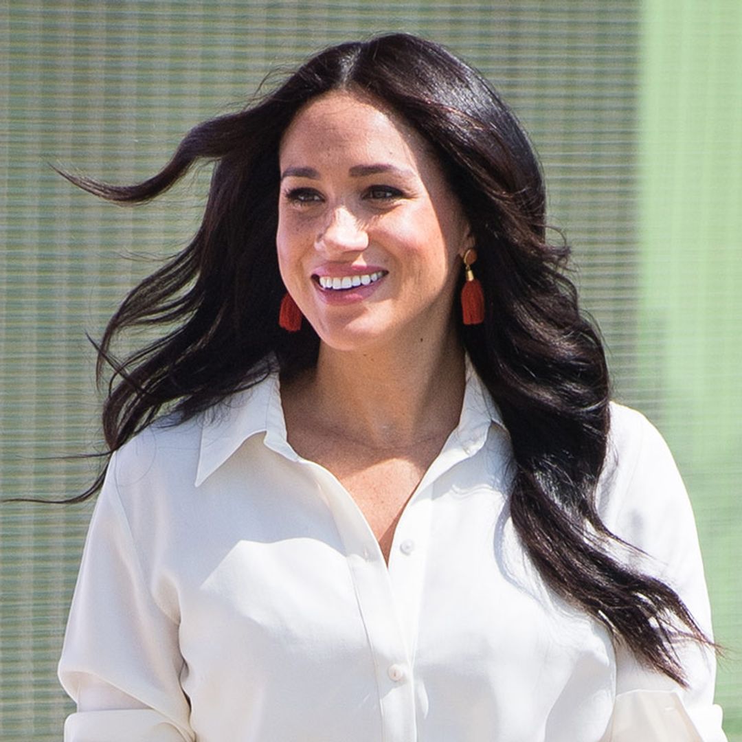 Meghan Markle Wore a Thing: White Shirt Dress in Africa Edition