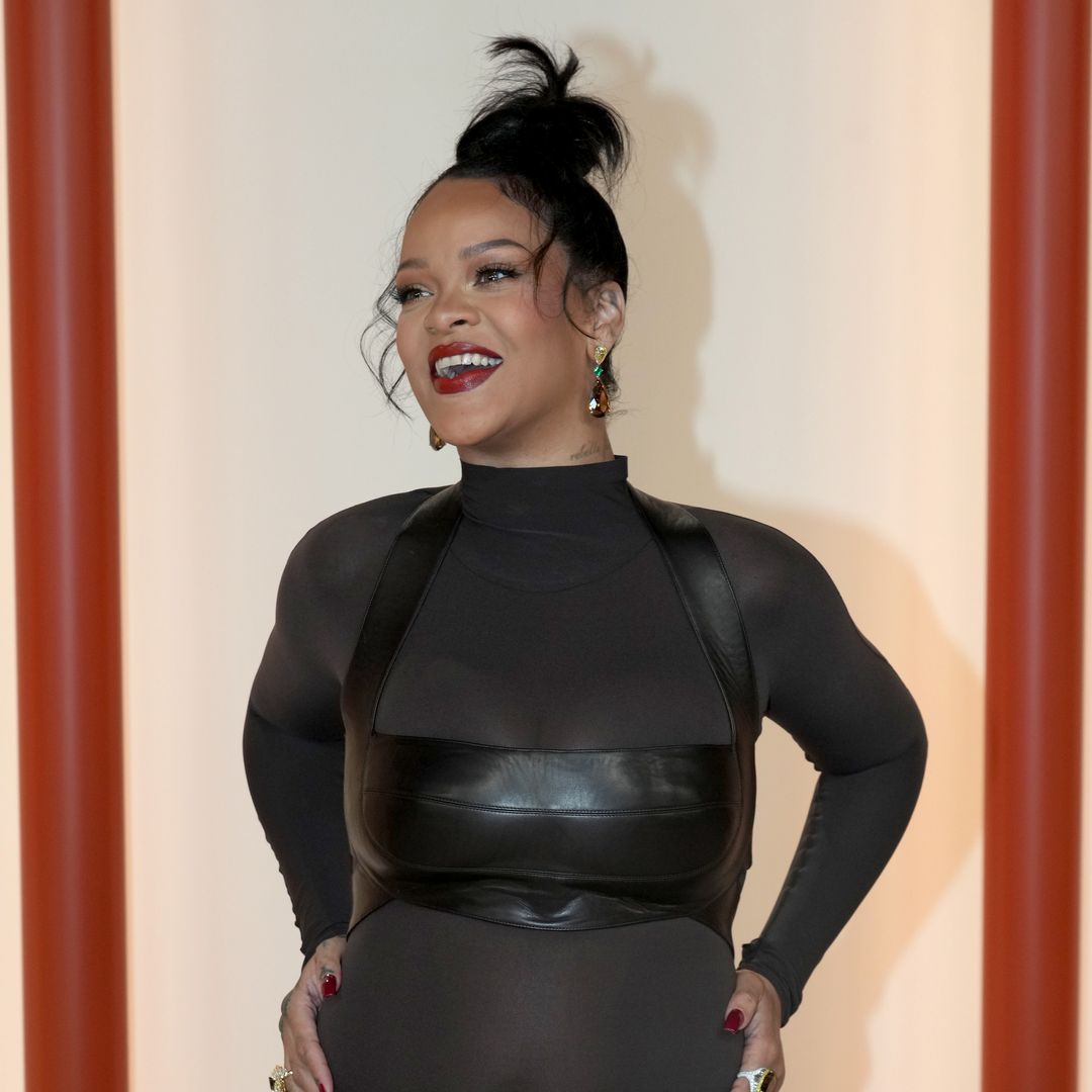 Rihanna sparks rumors over sex of new baby during shopping spree