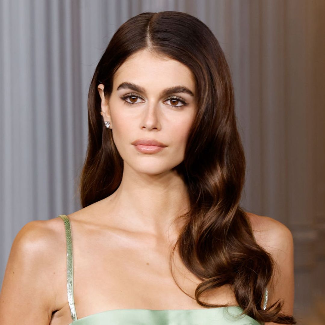 Kaia Gerber dazzles with old Hollywood hair transformation