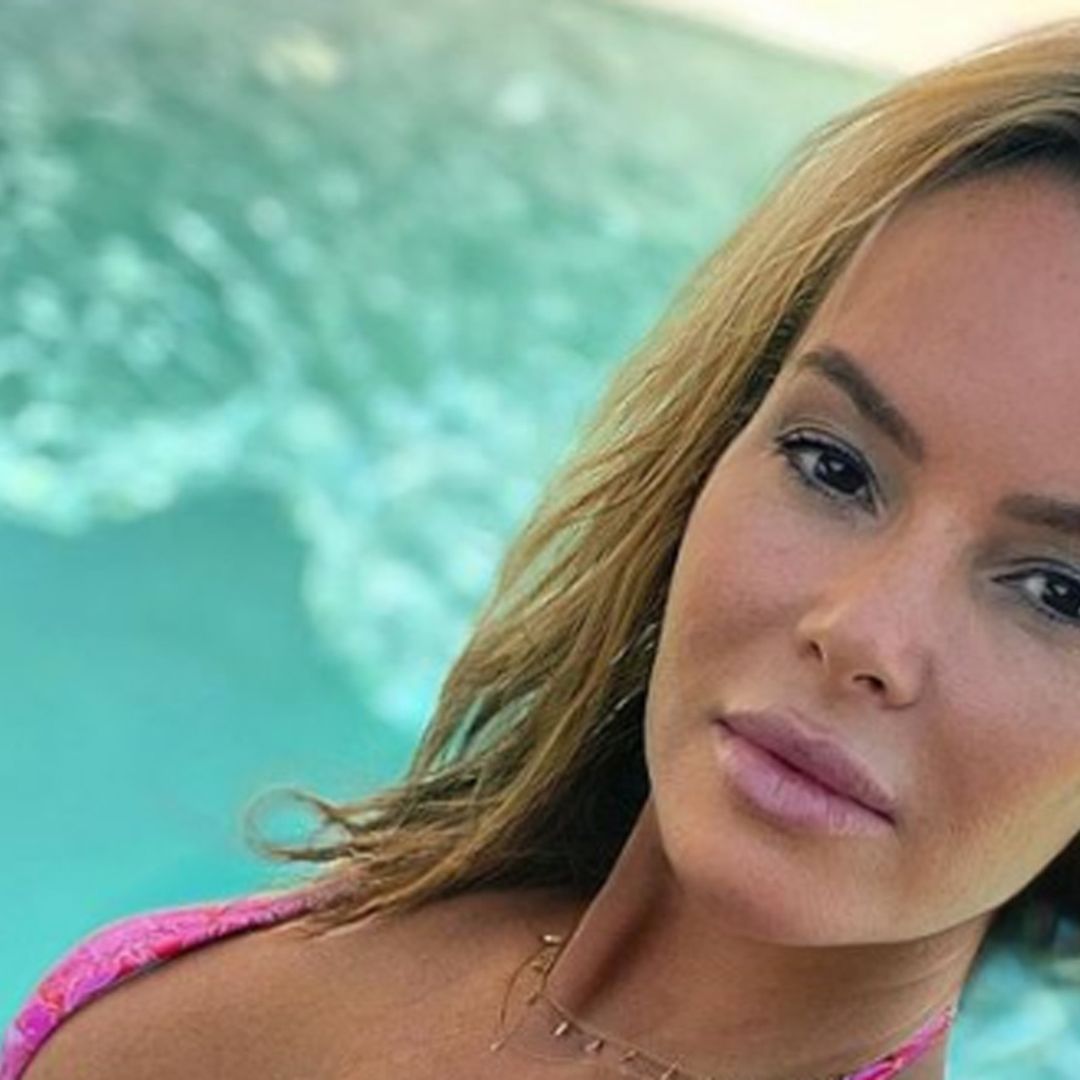 Amanda Holden causes a stir in new family photo with lookalike daughters