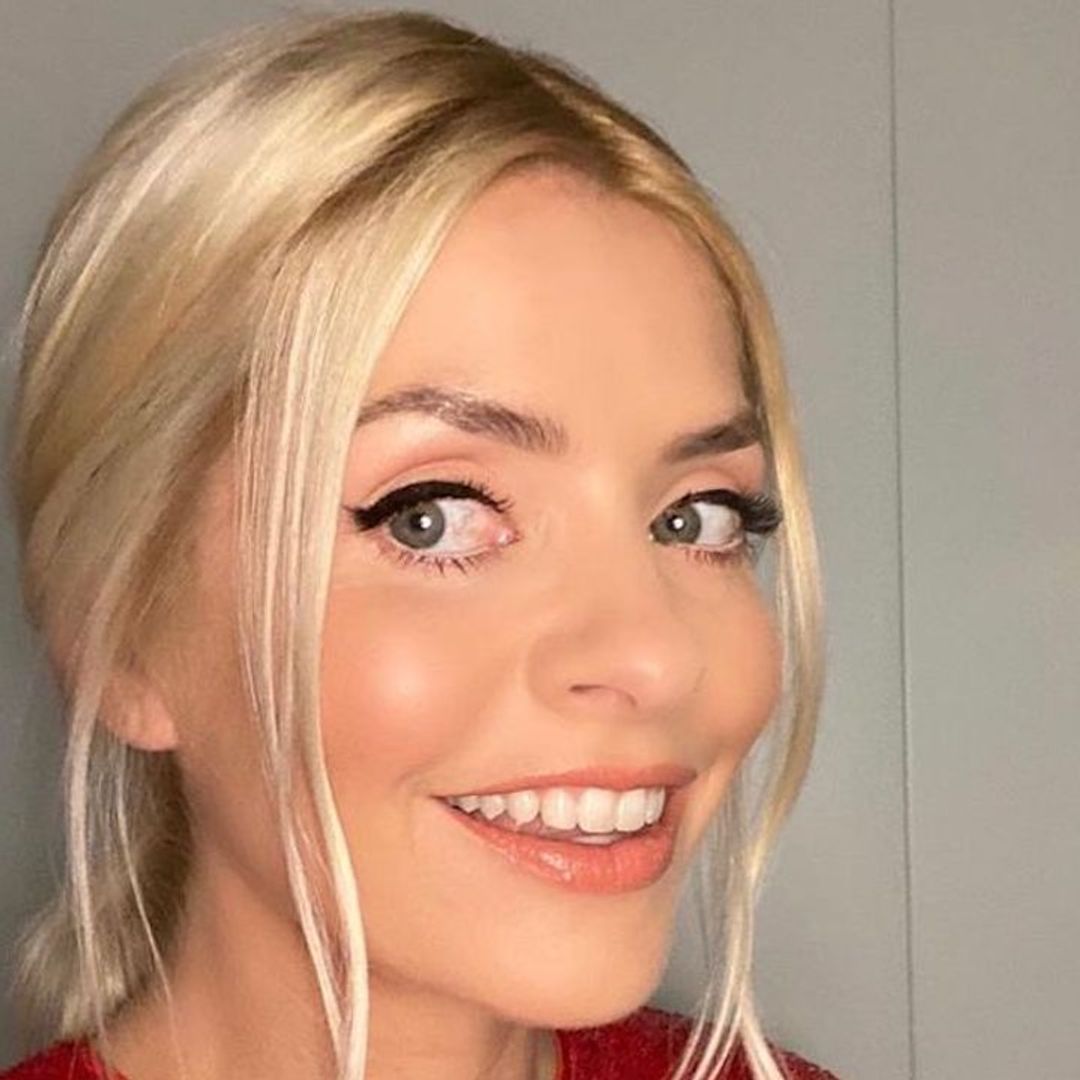 Holly Willoughby surprises This Morning fans in 80s-style dress