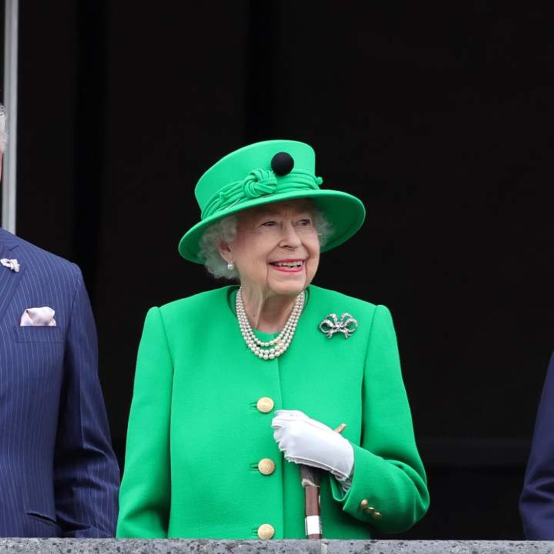 The Queen delights fans with final balcony appearance after four-day Jubilee celebrations