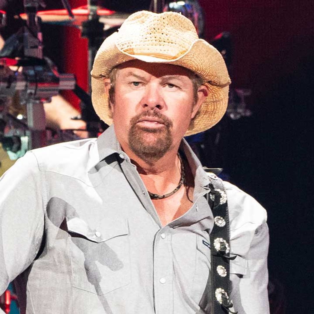 Country music icon Toby Keith's fans pray for him amid cancer diagnosis