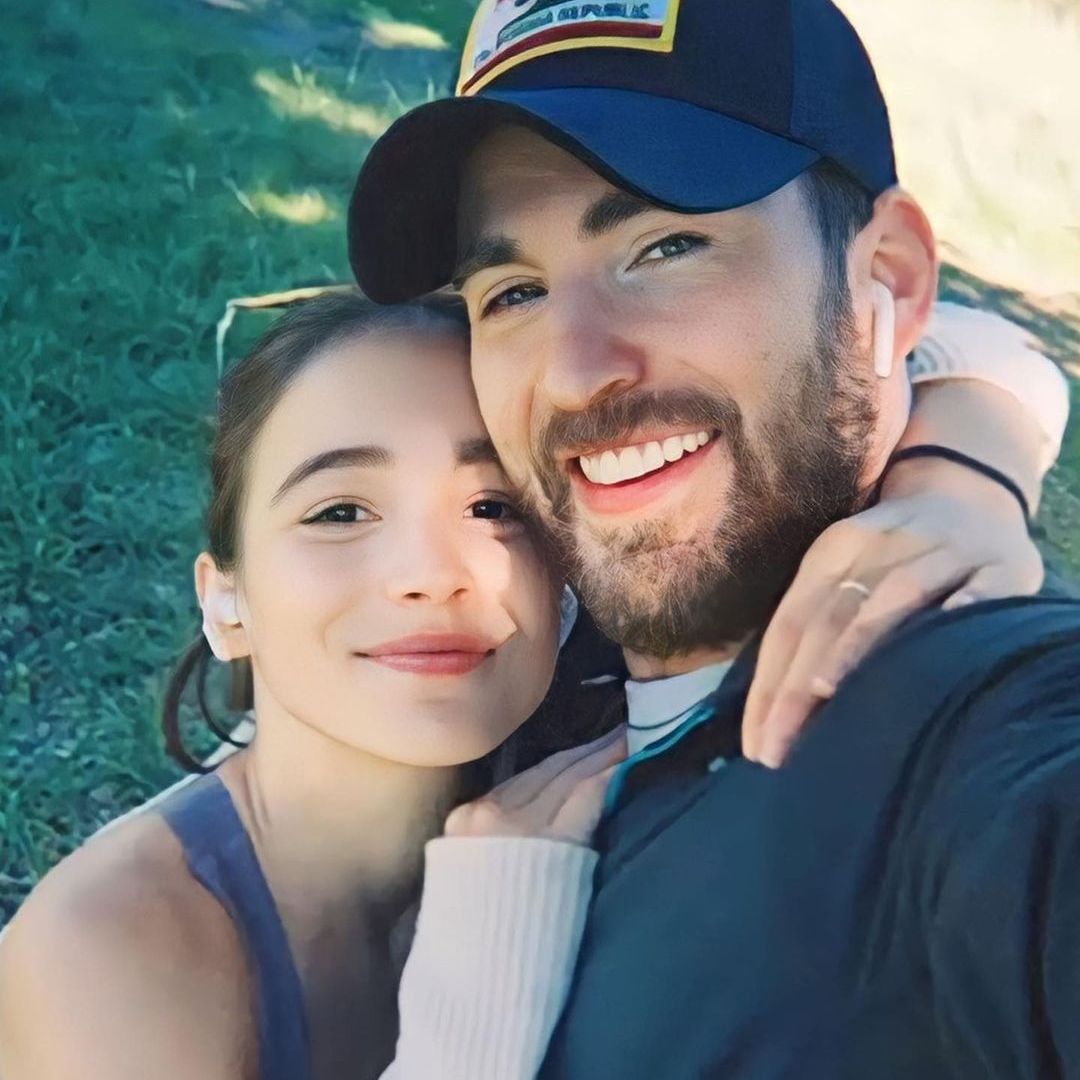 Chris Evans, 42, marries Alba Baptista, 26, at star-studded ceremony in Cape Cod: Report