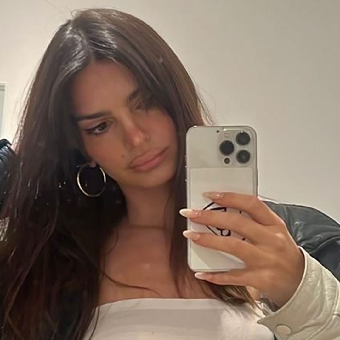 Emily Ratajkowski will not give up on 2022's biggest fashion trend