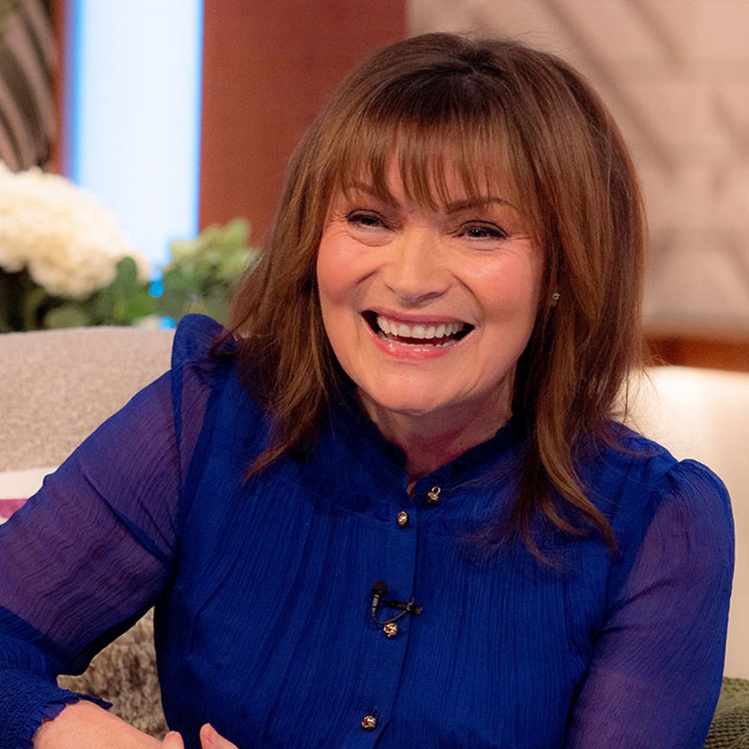 Lorraine Kelly wows viewers in stunning striped knitted top and colour pop shoes