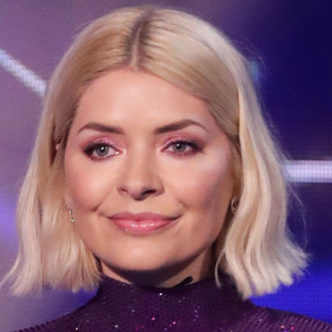 Holly Willoughby wows in dramatic Dancing on Ice gown