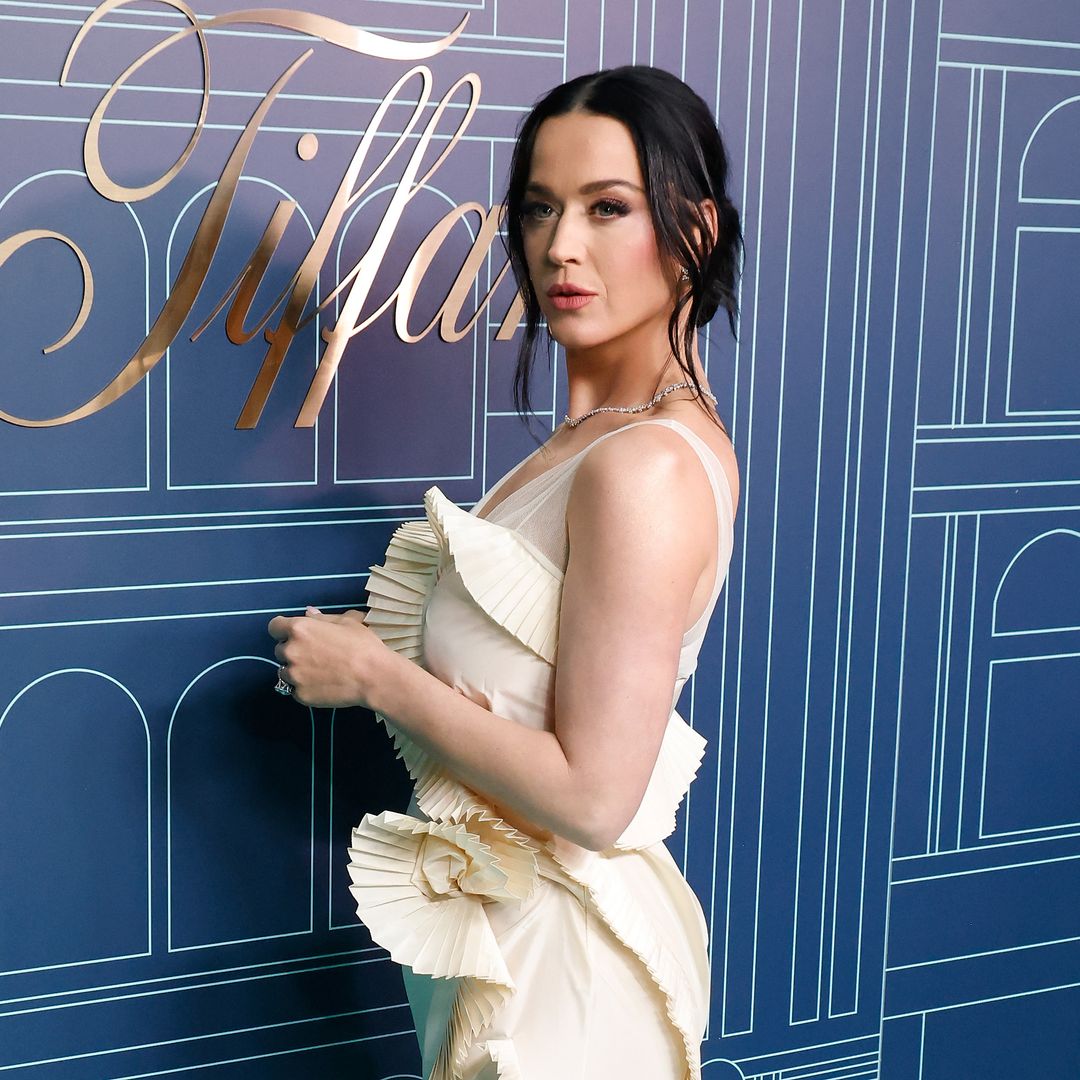 Katy Perry - Biography