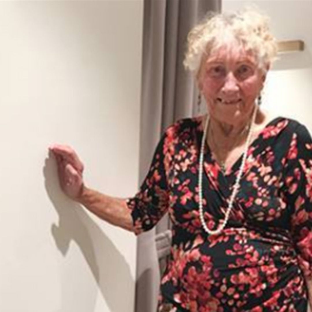 Bride, 93, asks Internet for wedding dress fashion advice