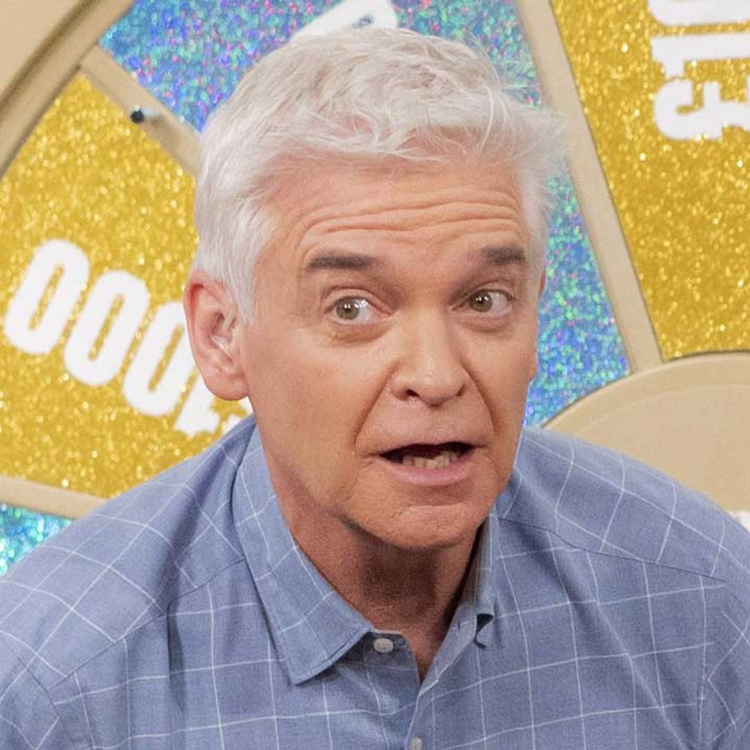 Phillip Schofield poses shirtless after surgery to fix 'frustrating' health woe
