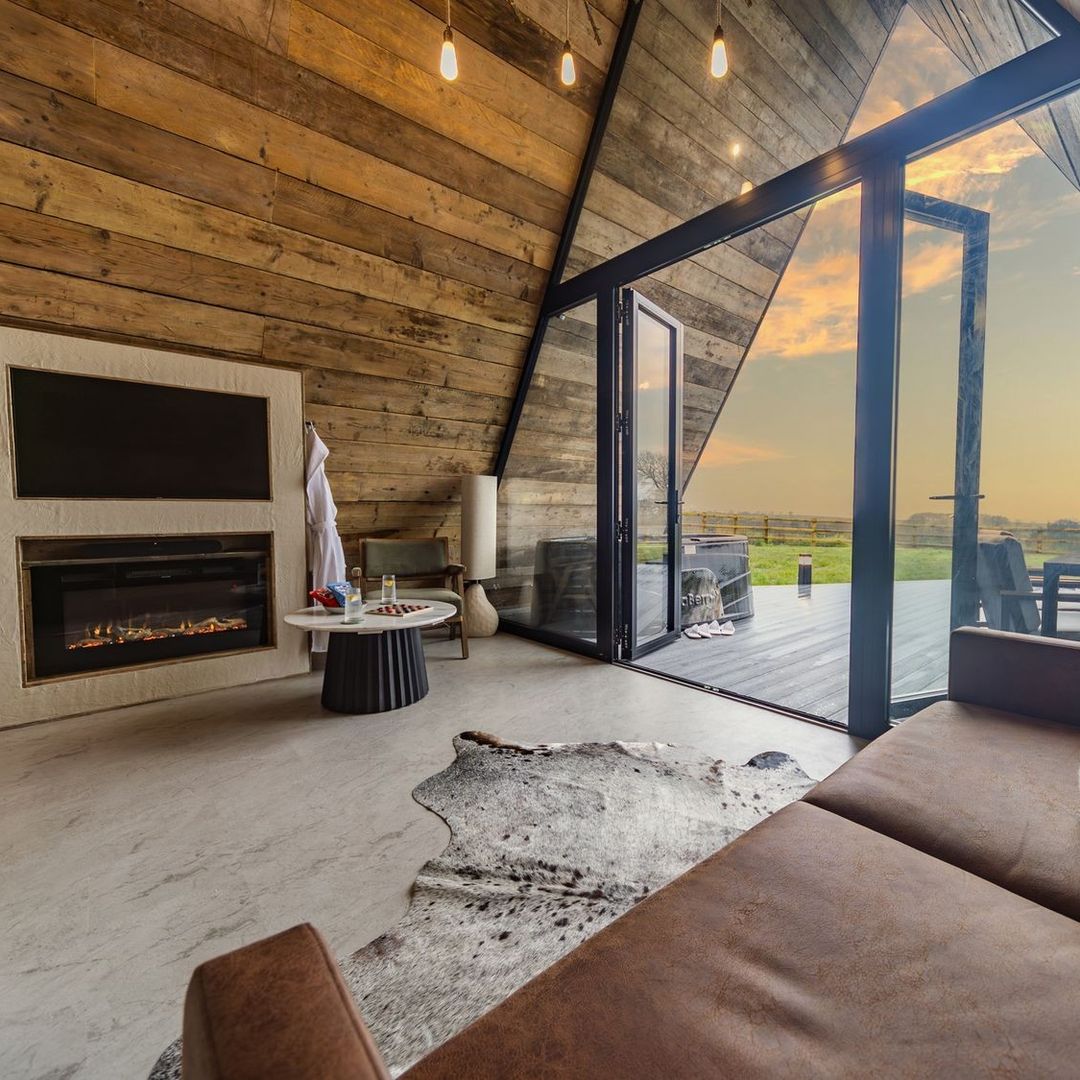 interior shot of lounge area Sykes Cottages
