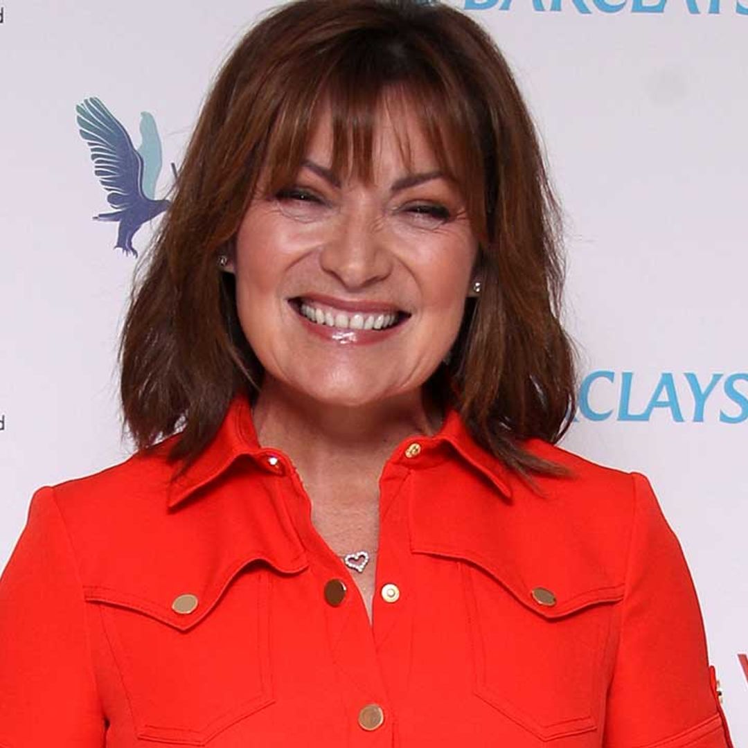 Lorraine Kelly just totally wowed us in this short and chic shirt dress