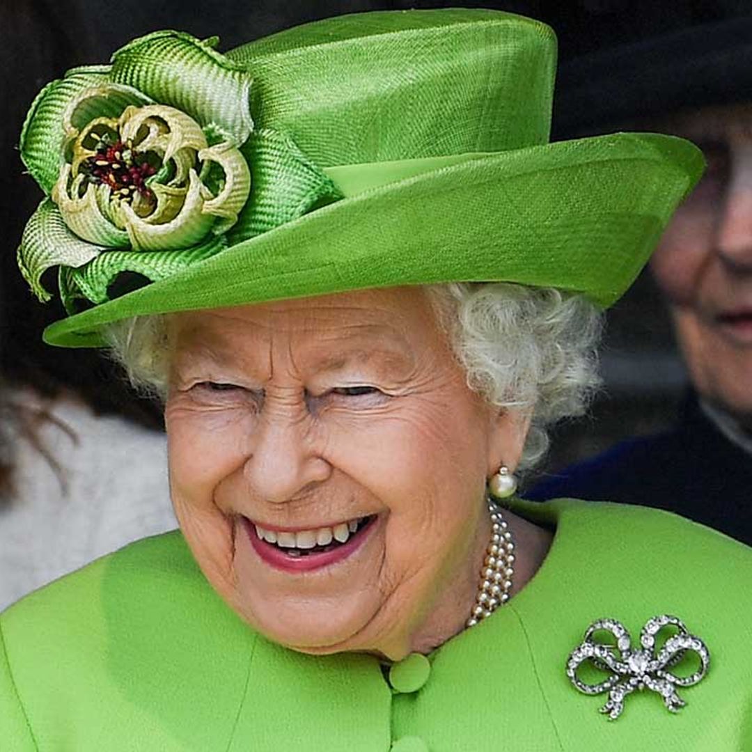 The Queen's subtle trick for putting people at ease – did you spot it?