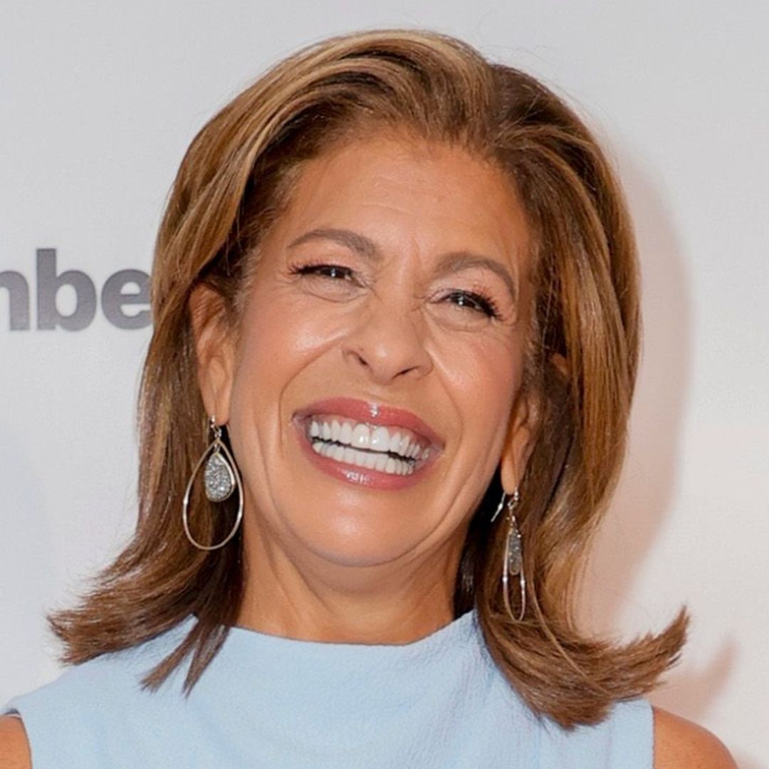 Hoda Kotb receives incredible surprise on the air from Walker Hayes