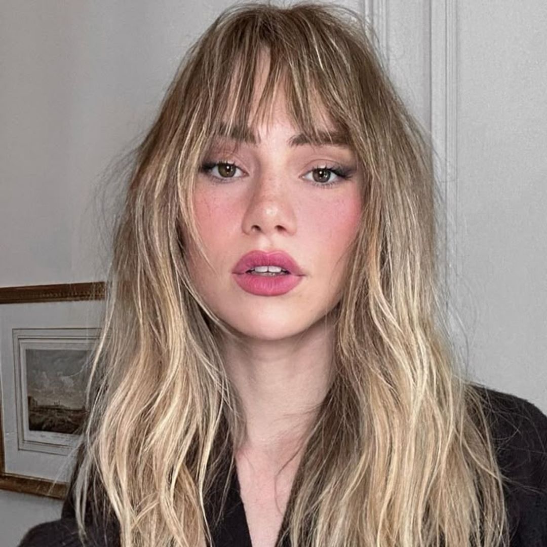 ecru blonde hair colour 