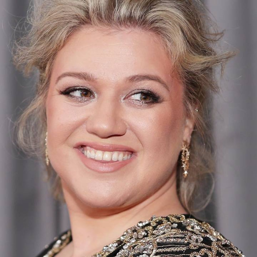 Kelly Clarkson sparkles in sequin gown as she shares exciting news about The Voice