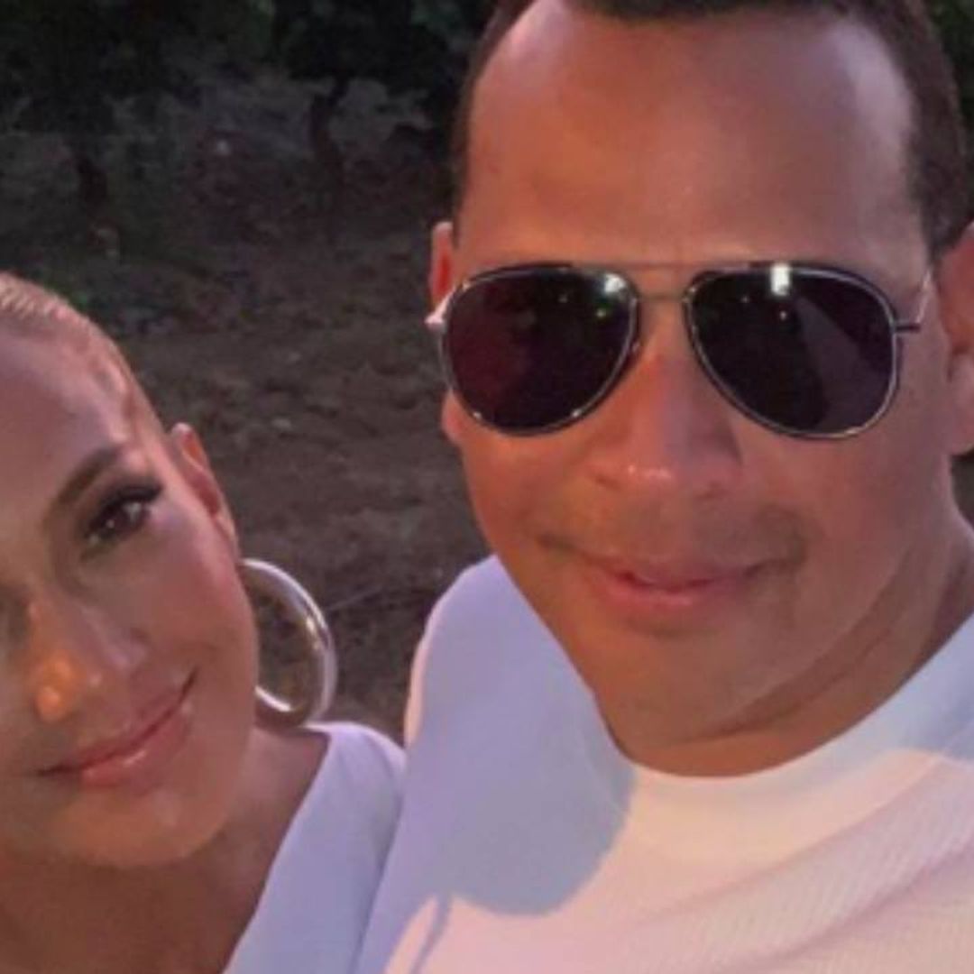Jennifer Lopez shares photo of her entire family for emotional reason