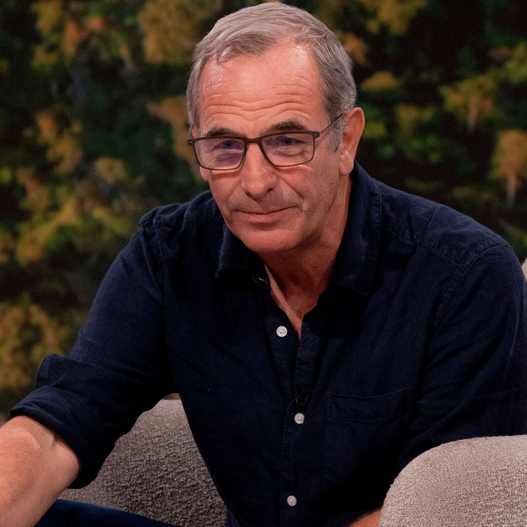 Robson Green's return to 'remote' ferryman's cottage after difficult life change