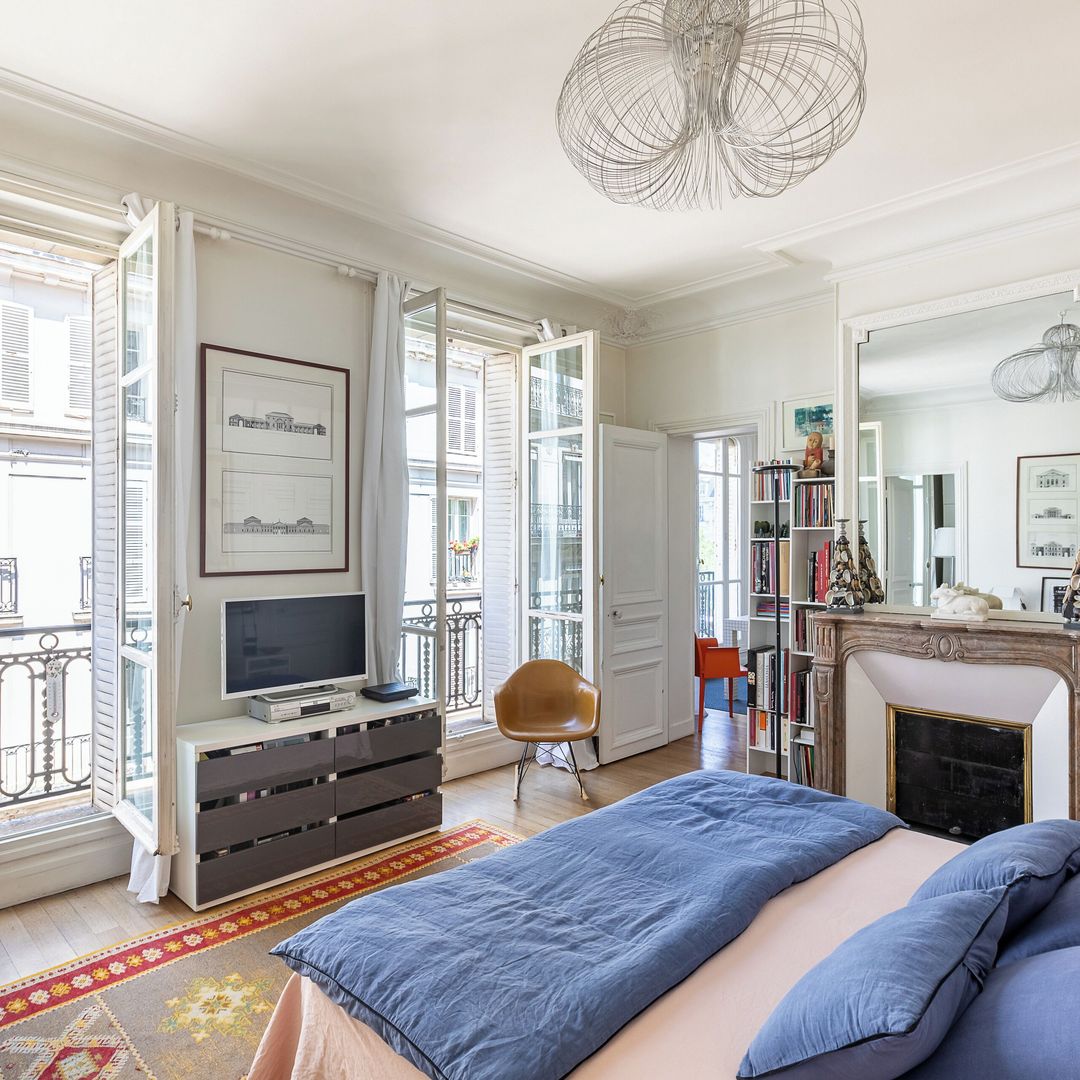 interior shot of bedroom in Vrbo rental home