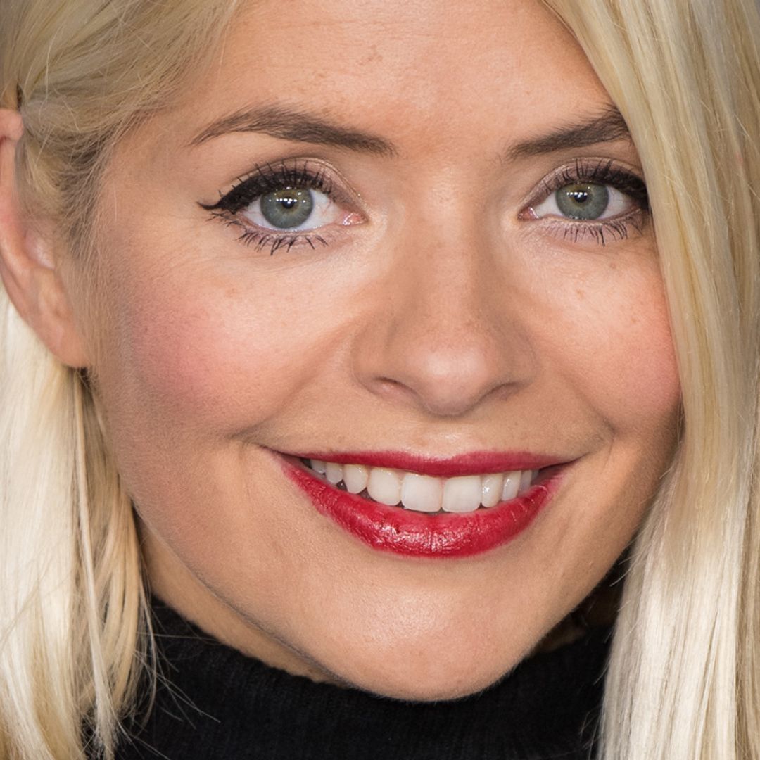 Holly Willoughby wows in tiny black mini dress - and looks out of this world