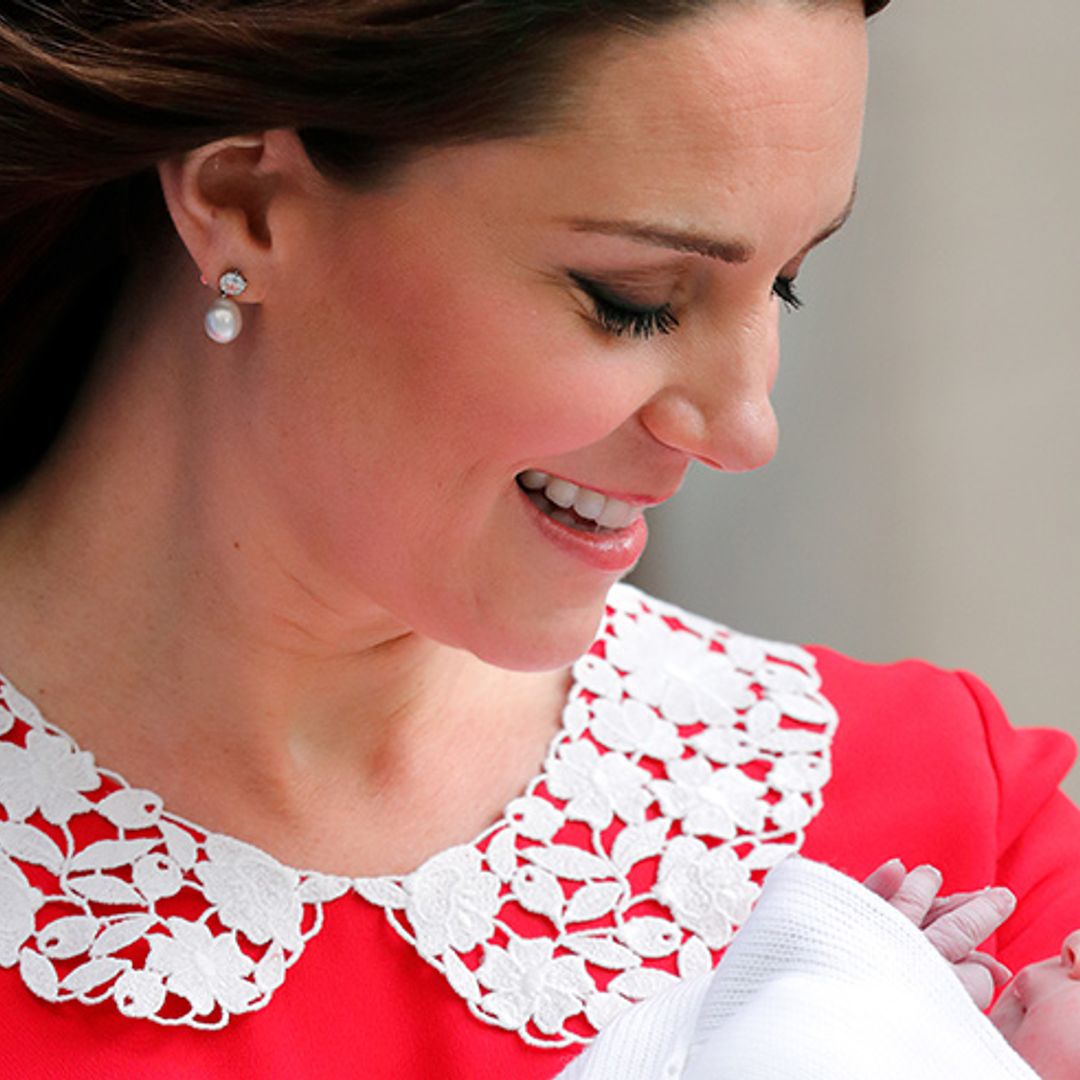 Kate Middleton wore something very special owned by the Queen to introduce new royal baby