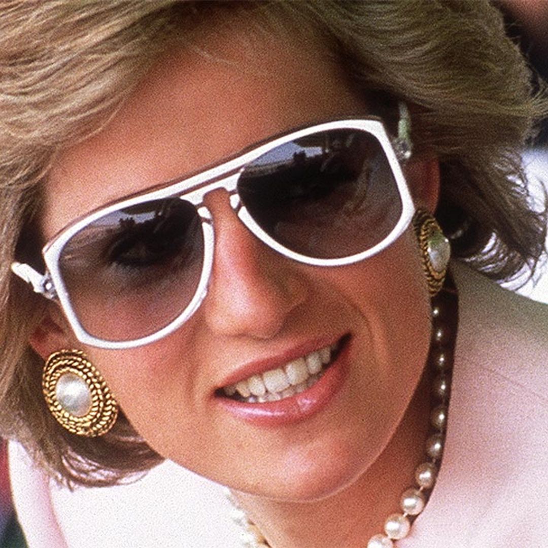Princess Diana's white jeans outfit will give you major summer style inspo