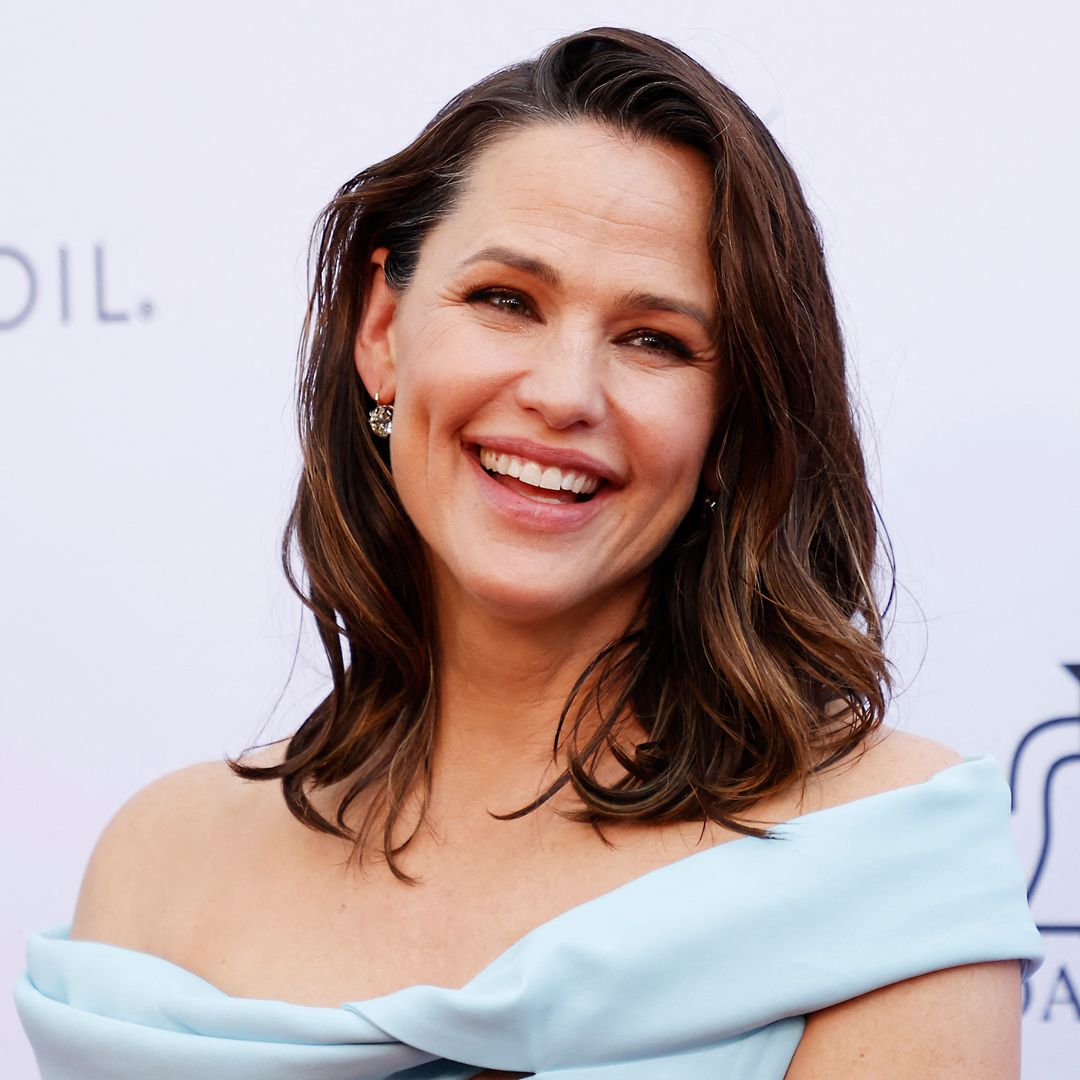 Jennifer Garner sends heartfelt message to special man in her life amid big family move