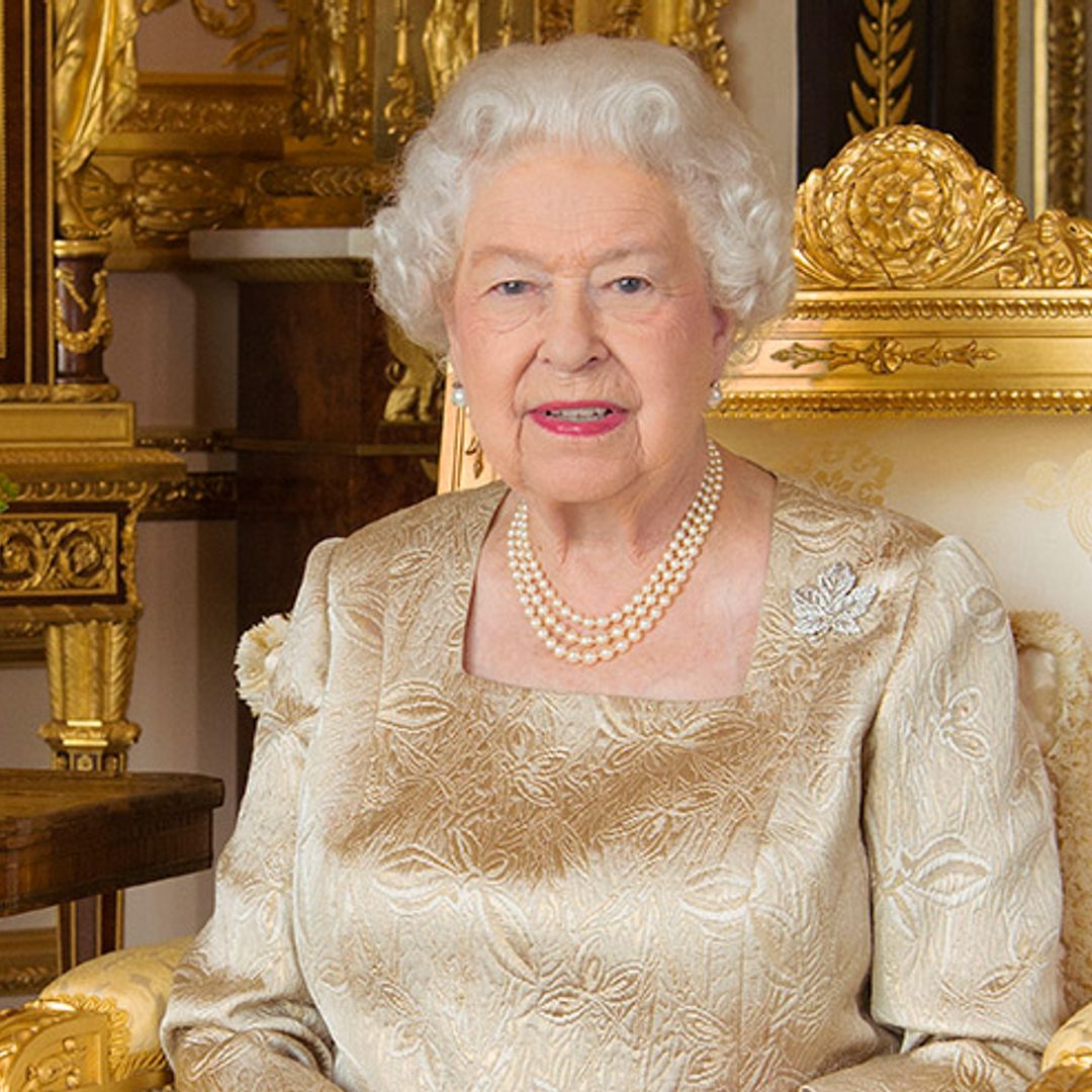 The Queen stars in glorious new portrait for Canada Day