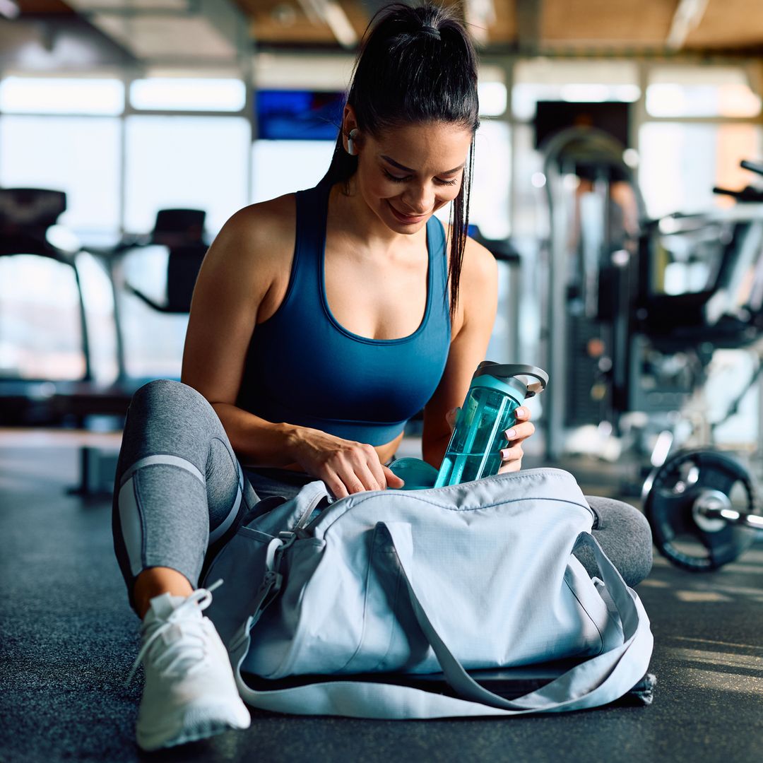 9 stylish gym bags for women that double as everyday chic