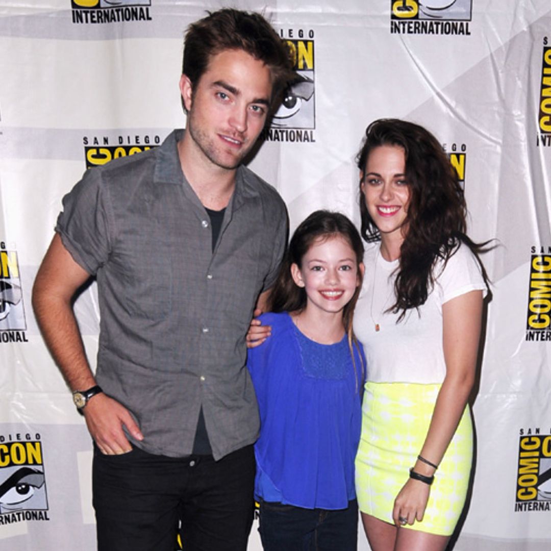 Robert and Kristen show off their daughter