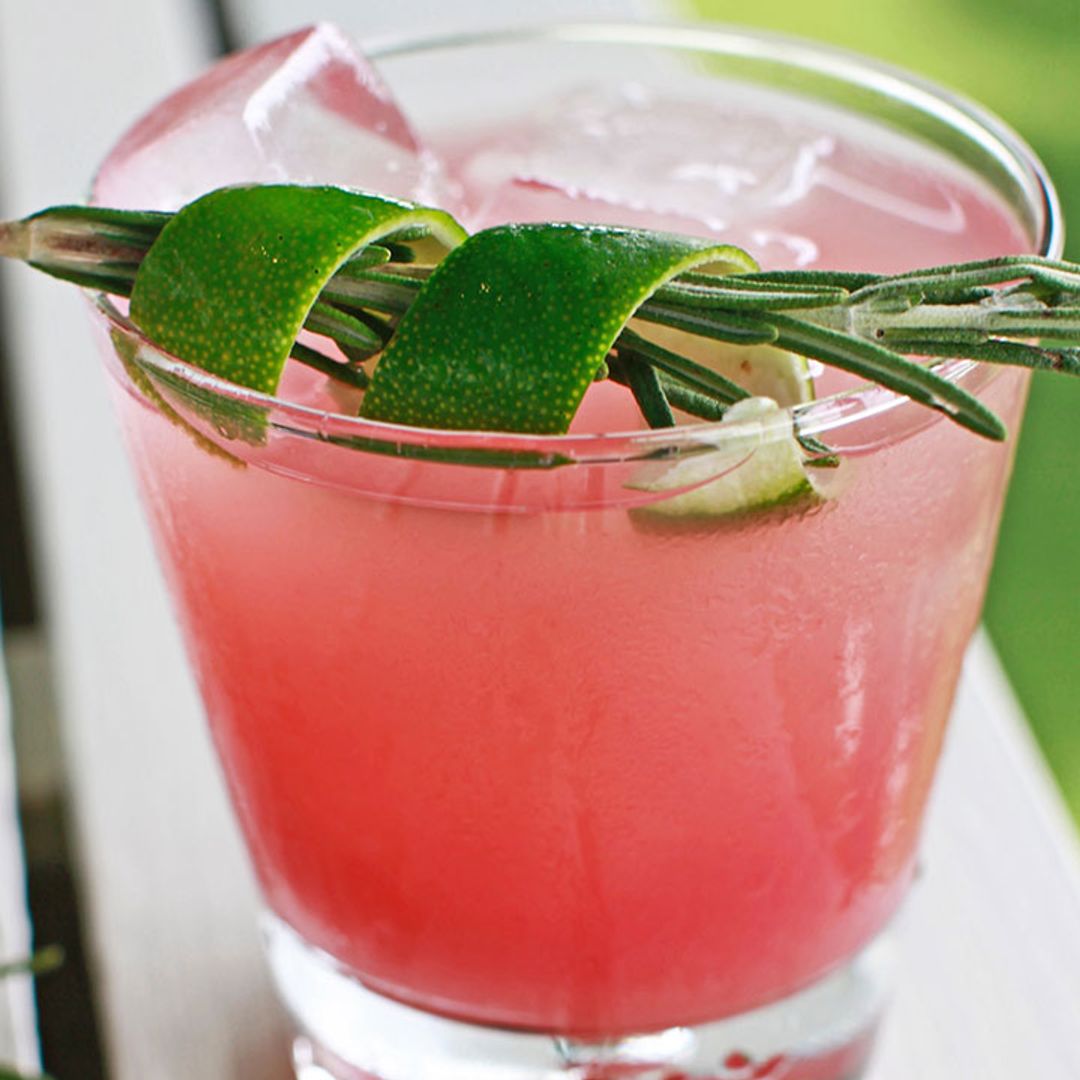 You've got to try this 'Flamingo Hula' cocktail this weekend because it's delicious