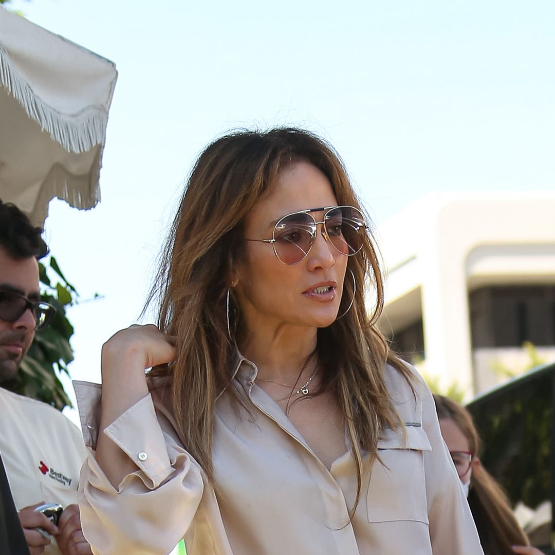 Jennifer Lopez is the perfect stepmom as she treats Violet Affleck to lavish lunch date