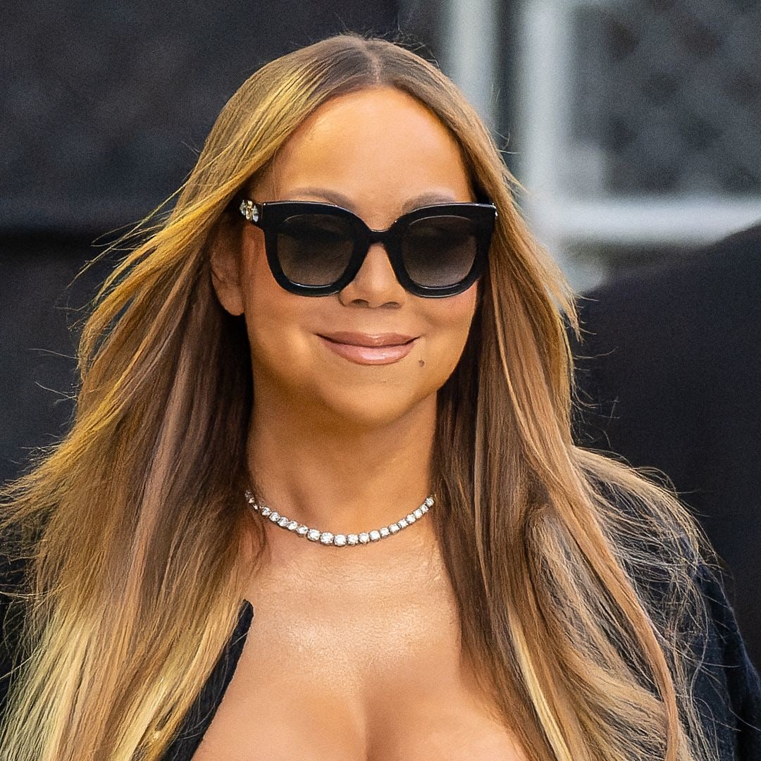 Mariah Carey looks unbelievable in leg-lengthening mini dress amid $20m lawsuit