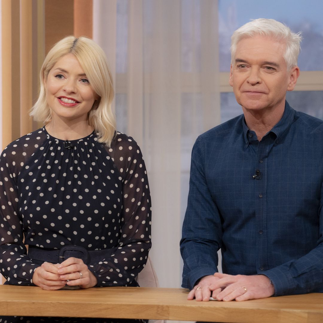 Fans react to Holly Willoughby reuniting with Phillip Schofield on This Morning