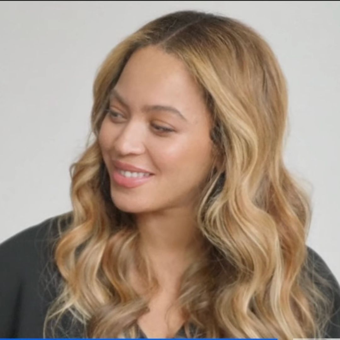 Beyoncé in tears in new interview alongside family