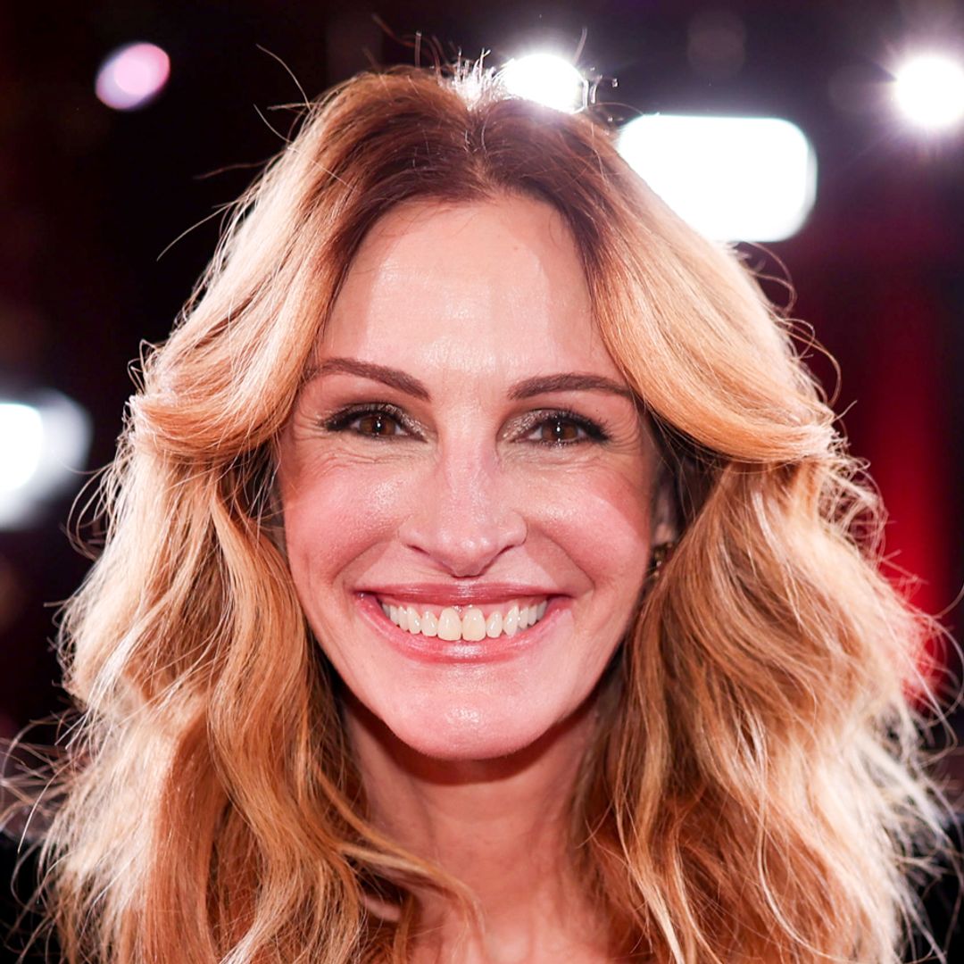 Julia Roberts' famous brother Eric makes rare red carpet appearance